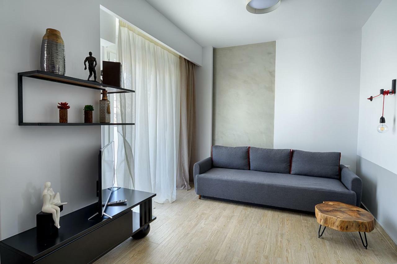 Cosmos N Armonia Apts. Thessaloniki Exterior foto